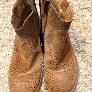 Sofft Swede Leather Lace Ankle Boots Women's 8.5M